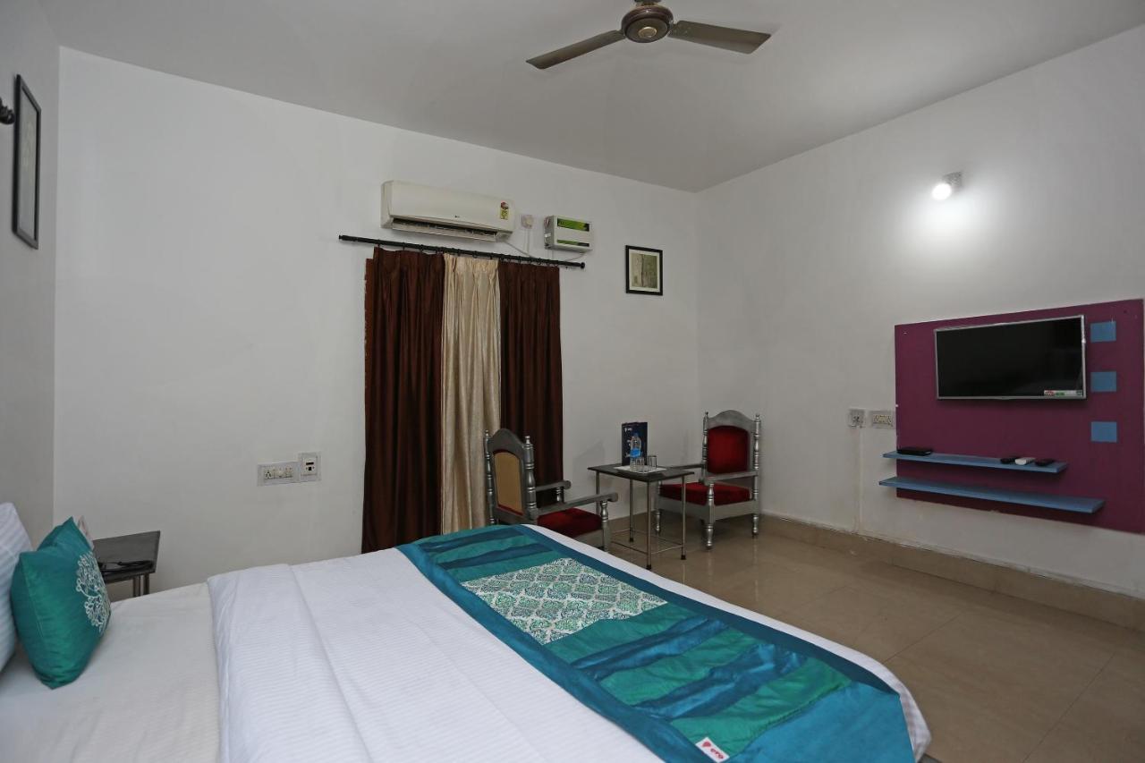 OYO 4110 Miskys Guest House Bhubaneswar Eksteriør bilde