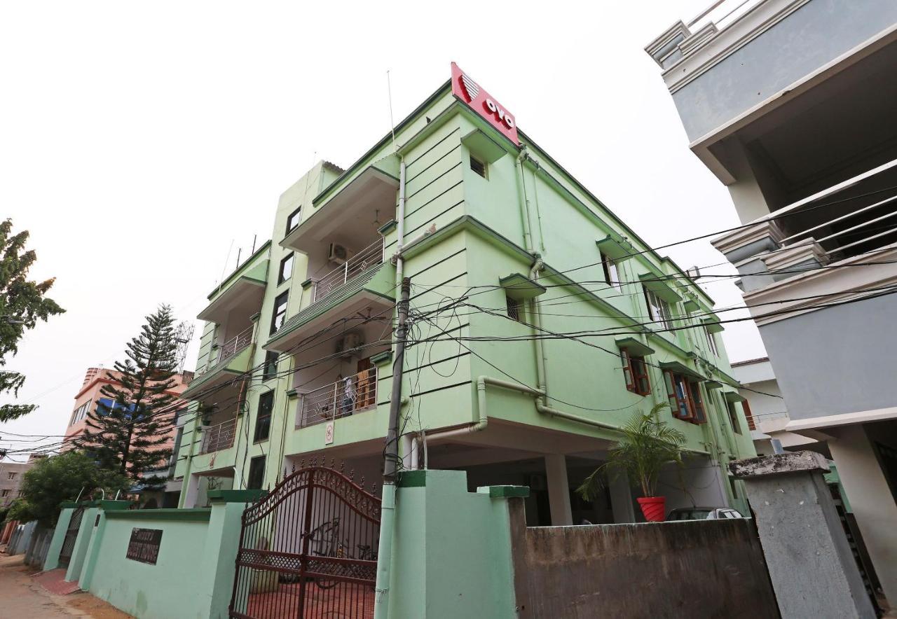OYO 4110 Miskys Guest House Bhubaneswar Eksteriør bilde