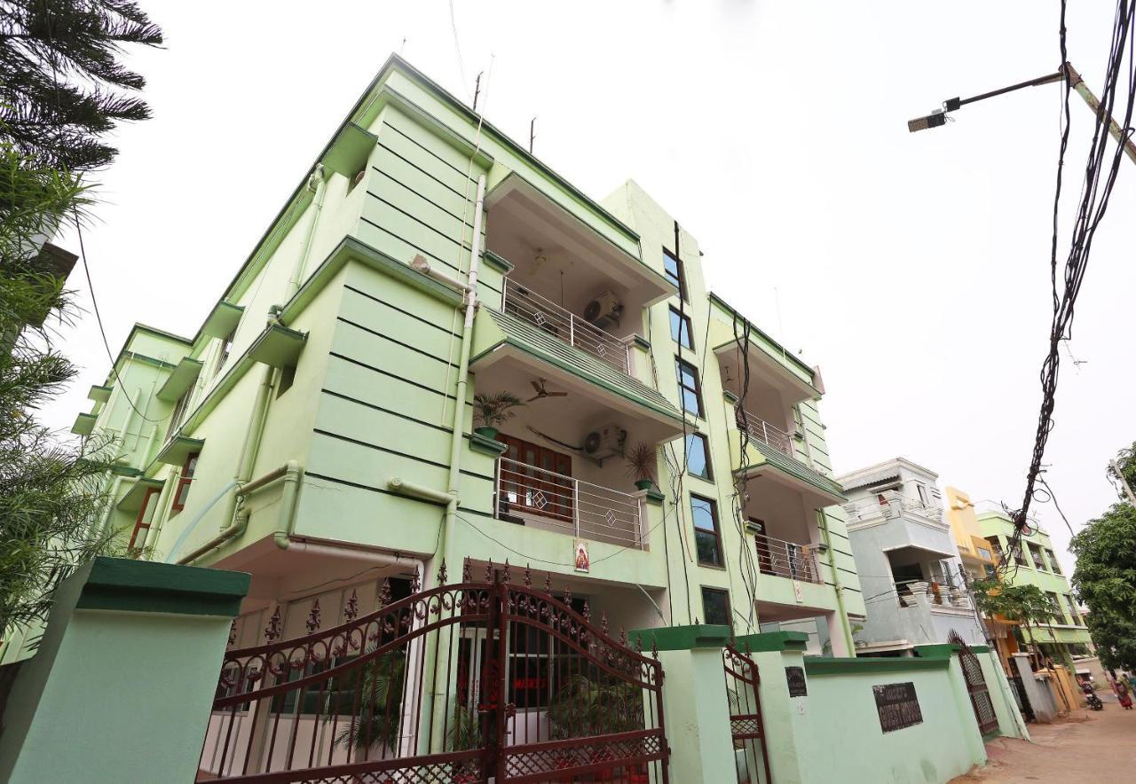 OYO 4110 Miskys Guest House Bhubaneswar Eksteriør bilde